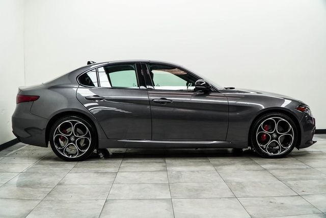 2023 Alfa Romeo Giulia Veloce AWD - 22955139 - 9
