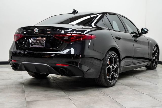 2023 Alfa Romeo Giulia Veloce AWD - 23001473 - 11