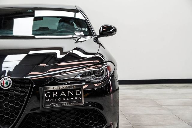 2023 Alfa Romeo Giulia Veloce AWD - 23001473 - 3