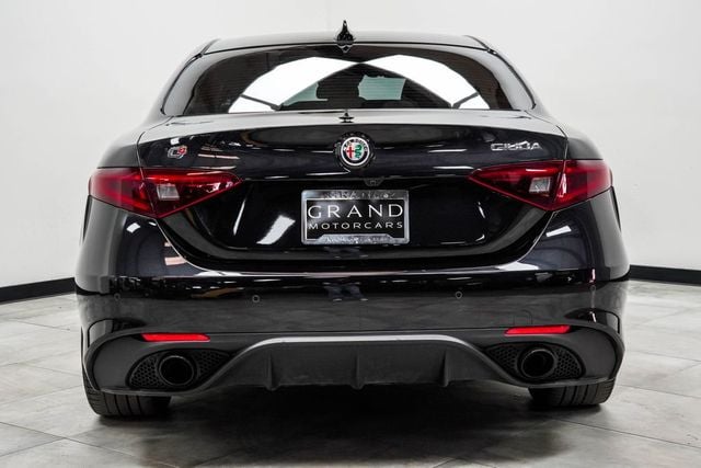 2023 Alfa Romeo Giulia Veloce AWD - 23001473 - 8