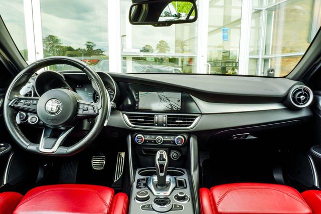 2023 Alfa Romeo Giulia Veloce AWD - 23015454 - 4