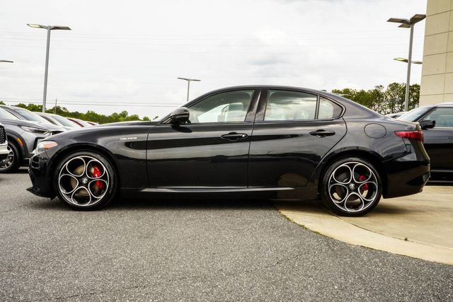 2023 Alfa Romeo Giulia Veloce AWD - 23015454 - 8