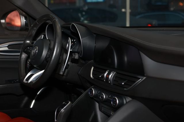 2023 Alfa Romeo Giulia Veloce AWD - 22980484 - 17