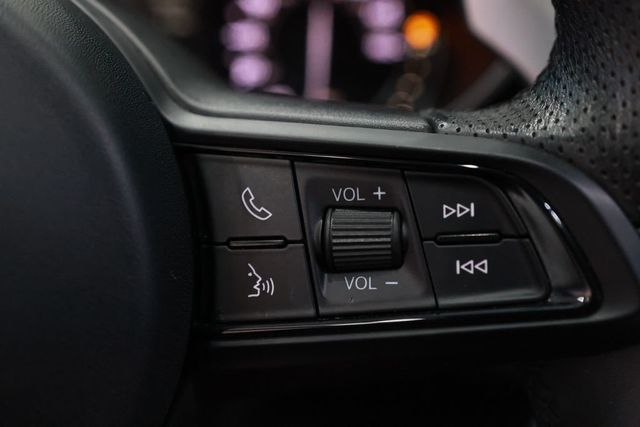 2023 Alfa Romeo Giulia Veloce AWD - 22980484 - 34