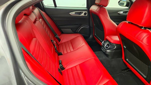2023 Alfa Romeo Giulia Veloce AWD - 23075571 - 23