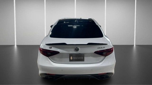 2023 Alfa Romeo Giulia Veloce RWD - 23064226 - 9