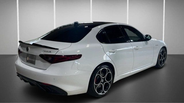 2023 Alfa Romeo Giulia Veloce RWD - 23064226 - 10