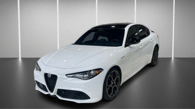 2023 Alfa Romeo Giulia Veloce RWD - 23064226 - 14
