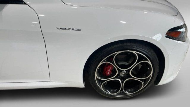 2023 Alfa Romeo Giulia Veloce RWD - 23064226 - 5