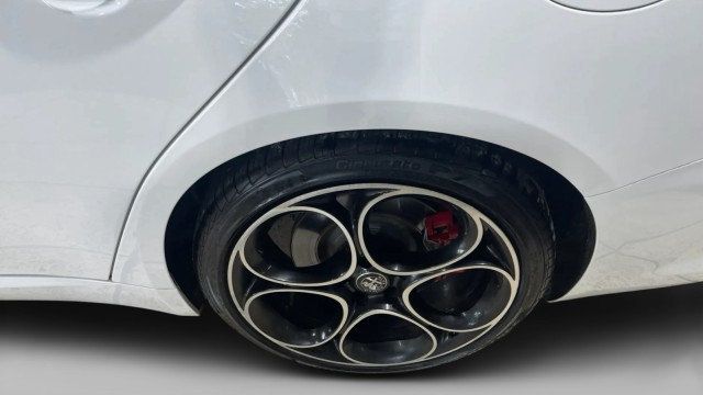 2023 Alfa Romeo Giulia Veloce RWD - 23064226 - 7