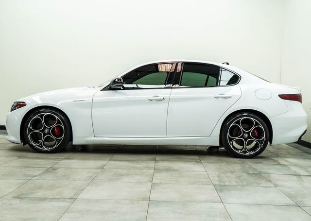 2023 Alfa Romeo Giulia Veloce RWD - 23072539 - 9