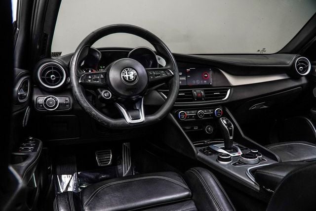 2023 Alfa Romeo Giulia Veloce RWD - 22971330 - 4