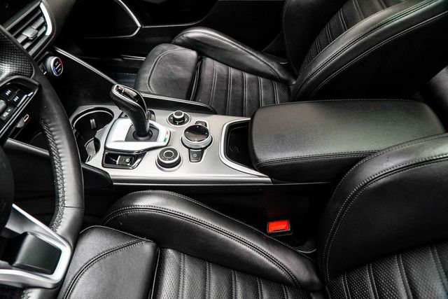 2023 Alfa Romeo Giulia Veloce RWD - 22981942 - 17