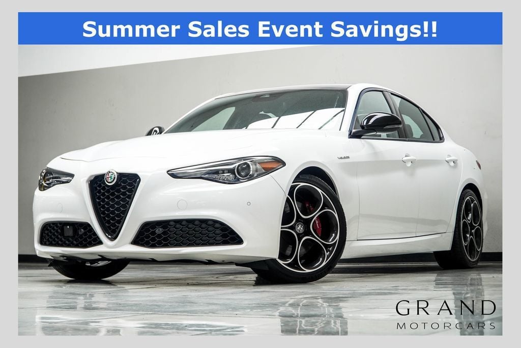 2023 Alfa Romeo Giulia Veloce RWD - 23022113 | Video 1