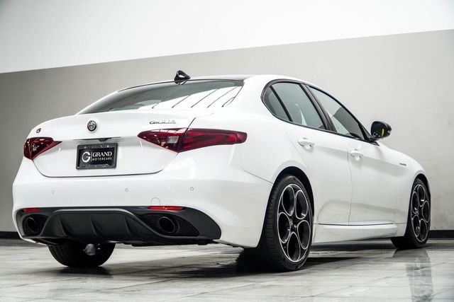 2023 Alfa Romeo Giulia Veloce RWD - 23022113 - 14