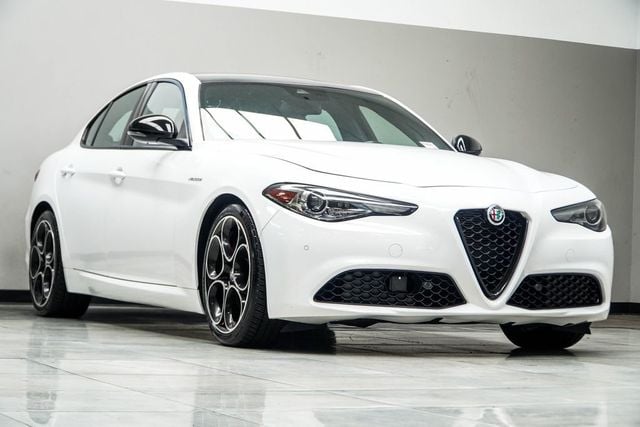 2023 Alfa Romeo Giulia Veloce RWD - 23022113 - 3