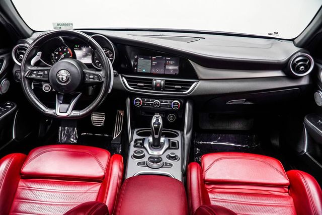 2023 Alfa Romeo Giulia Veloce RWD's photo