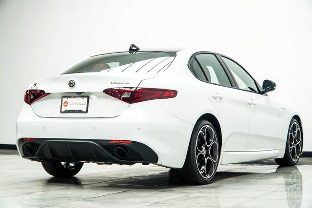 2023 Alfa Romeo Giulia Veloce RWD - 23070113 - 12