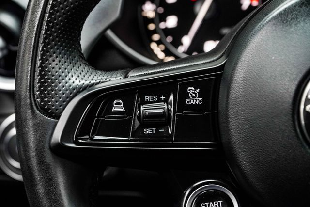 2023 Alfa Romeo Giulia Veloce RWD - 23070113 - 28