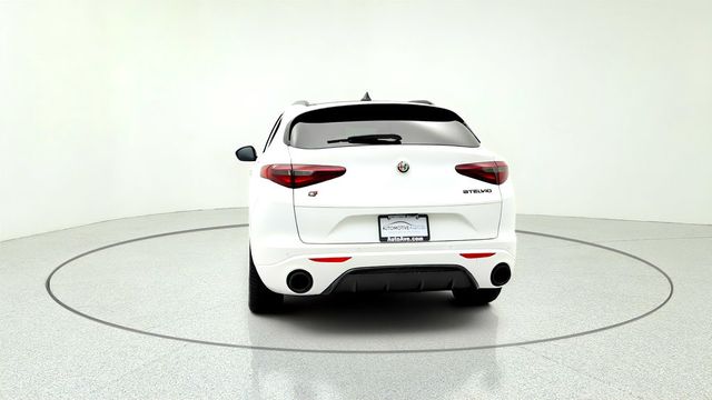 2023 Alfa Romeo Stelvio Estrema AWD w/ Estrema Package & Active Assist Plus Pkg - 23046049 - 5