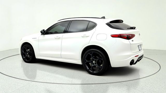2023 Alfa Romeo Stelvio Estrema AWD w/ Estrema Package & Active Assist Plus Pkg - 23046049 - 6