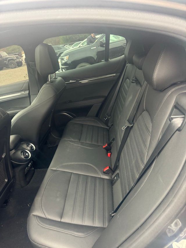 2023 Alfa Romeo Stelvio Quadrifoglio AWD - 22948721 - 15