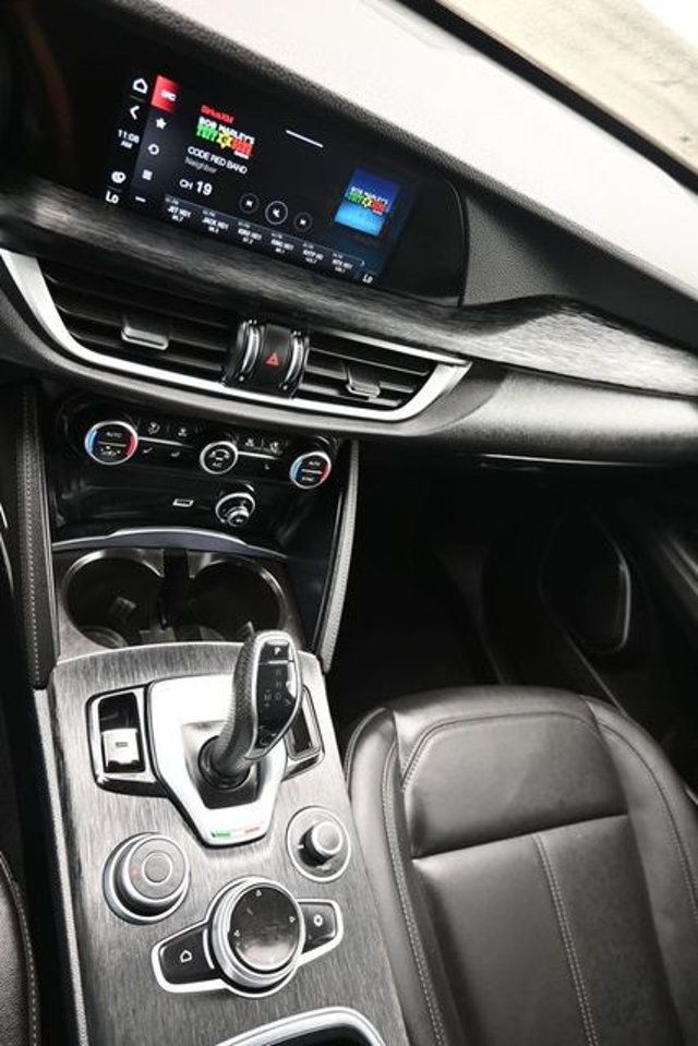 2023 Alfa Romeo Stelvio Sprint AWD - 22996673 - 18