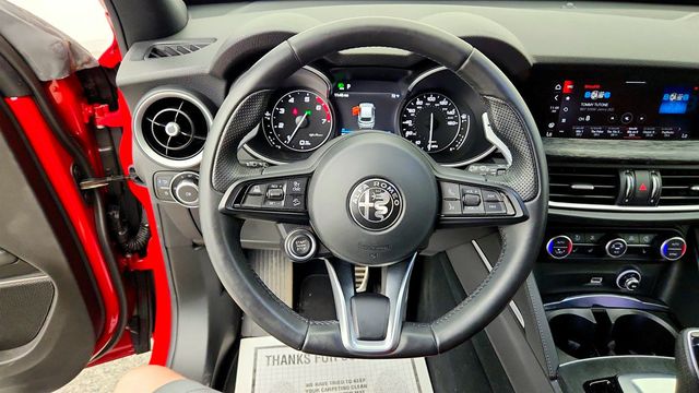2023 Alfa Romeo Stelvio Sprint AWD w/ Red Leather Sport Seats & Gloss-Red Brake Calipers - 23033189 - 12