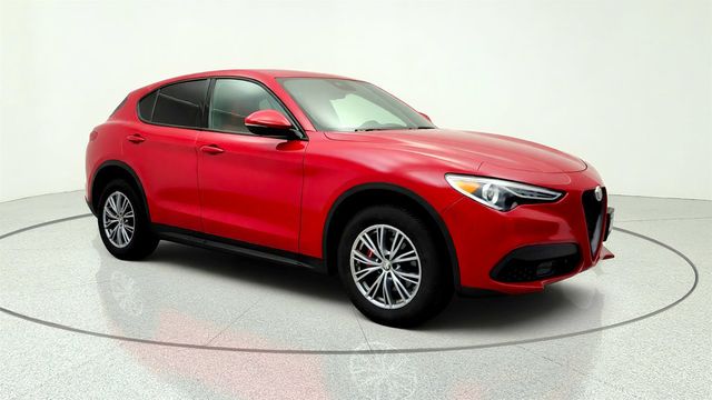 2023 Alfa Romeo Stelvio Sprint AWD w/ Red Leather Sport Seats & Gloss-Red Brake Calipers - 23033189 - 2