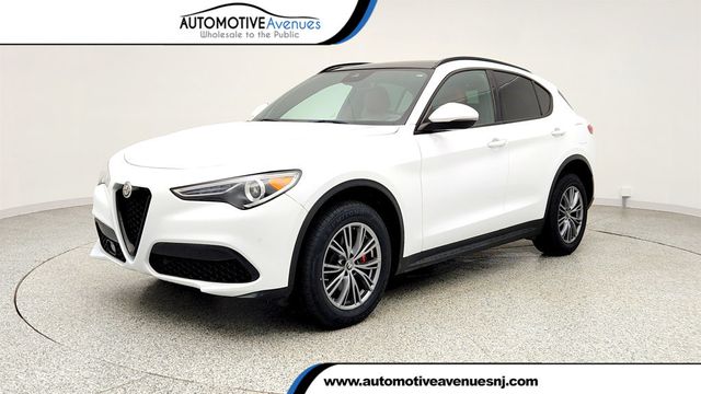 2023 Alfa Romeo Stelvio Sprint RWD w/ Red Leather Seats & Dual-Pane Sunroof - 23010701 - 0