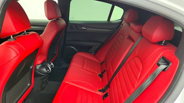 2023 Alfa Romeo Stelvio Sprint RWD w/ Red Leather Seats & Dual-Pane Sunroof - 23010701 - 21