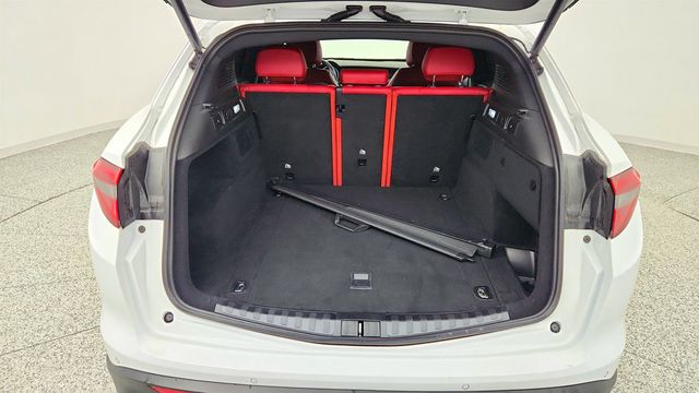 2023 Alfa Romeo Stelvio Sprint RWD w/ Red Leather Seats & Dual-Pane Sunroof - 23010701 - 22