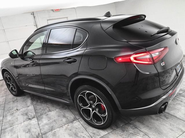 2023 Alfa Romeo Stelvio Ti - 22980479 - 3