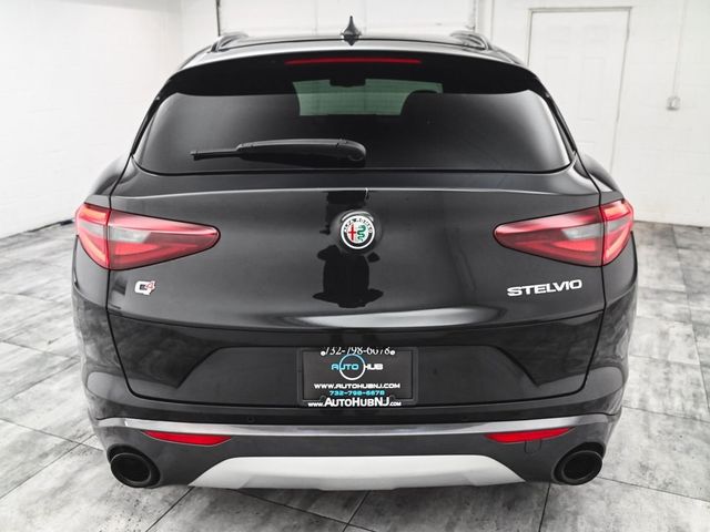 2023 Alfa Romeo Stelvio Ti - 22980479 - 4