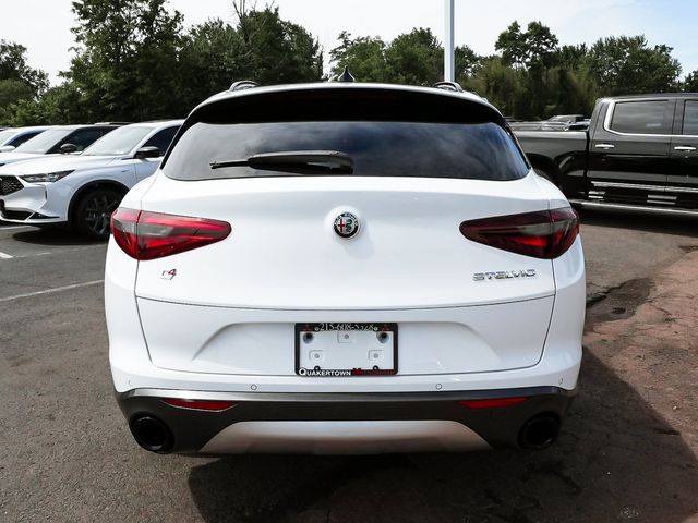 2023 Alfa Romeo Stelvio