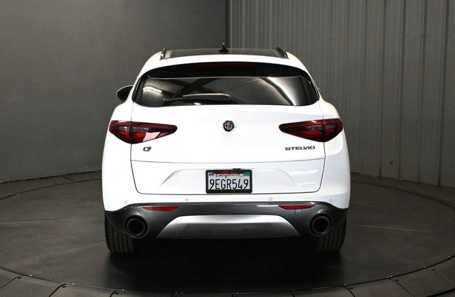 2023 Alfa Romeo Stelvio Ti AWD - 23071016 - 5