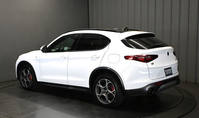 2023 Alfa Romeo Stelvio Ti AWD - 23071016 - 6