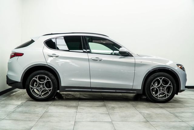 2023 Alfa Romeo Stelvio Ti AWD - 22958340 - 9