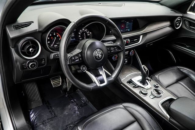 2023 Alfa Romeo Stelvio Ti AWD - 22958340 - 14