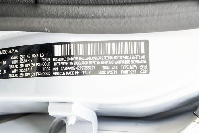 2023 Alfa Romeo Stelvio Ti AWD - 22958340 - 46