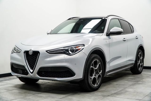 2023 Alfa Romeo Stelvio Ti AWD - 22958340 - 5