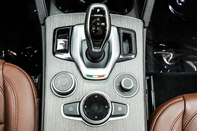 2023 Alfa Romeo Stelvio Ti AWD - 22990173 - 24