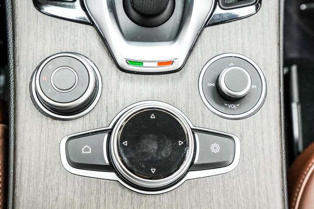 2023 Alfa Romeo Stelvio Ti AWD - 22990173 - 25