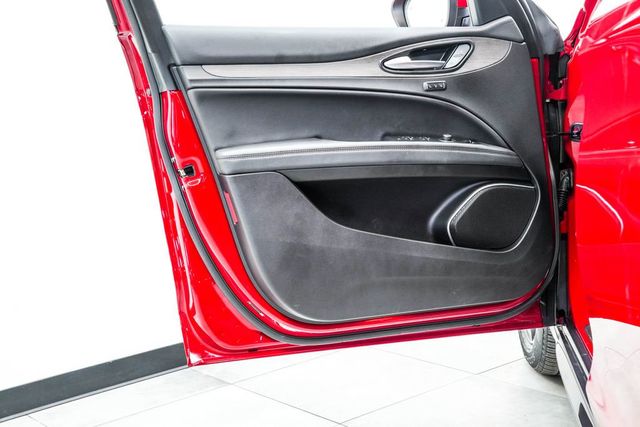 2023 Alfa Romeo Stelvio Ti AWD - 22990173 - 40