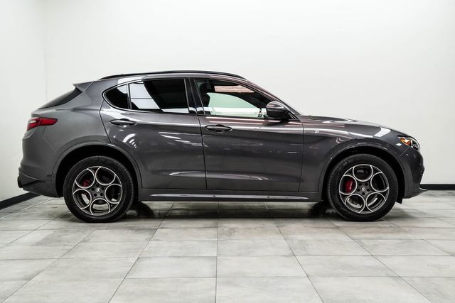 2023 Alfa Romeo Stelvio Ti AWD - 22996999 - 9