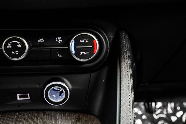 2023 Alfa Romeo Stelvio Ti AWD - 22996999 - 29