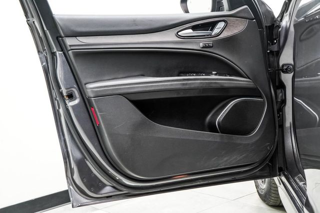 2023 Alfa Romeo Stelvio Ti AWD - 22996999 - 43