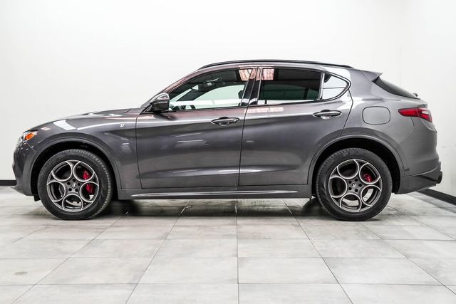 2023 Alfa Romeo Stelvio Ti AWD - 22996999 - 7