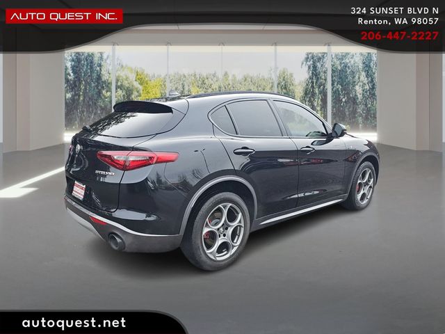 2023 Alfa Romeo Stelvio Ti AWD - 22976026 - 4