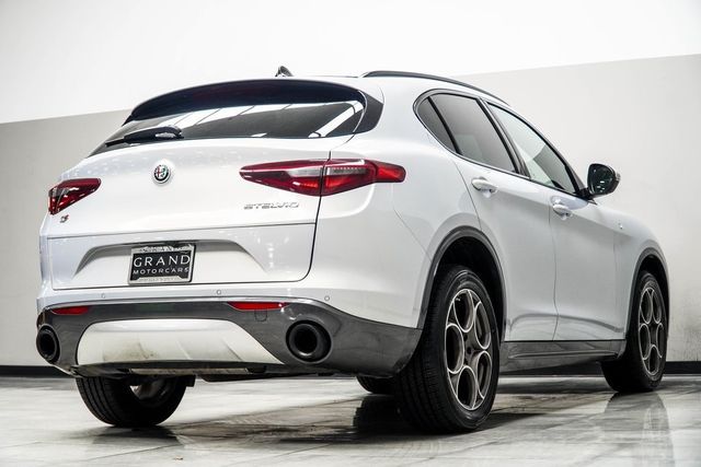 2023 Alfa Romeo Stelvio Ti AWD - 22952753 - 11